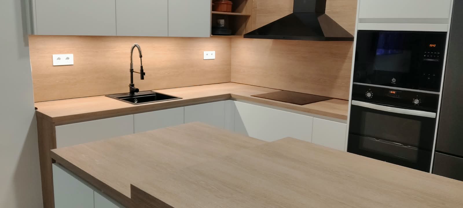 cocinarecover4 Cocina reformada sin obras. Vinilos para cocinas.